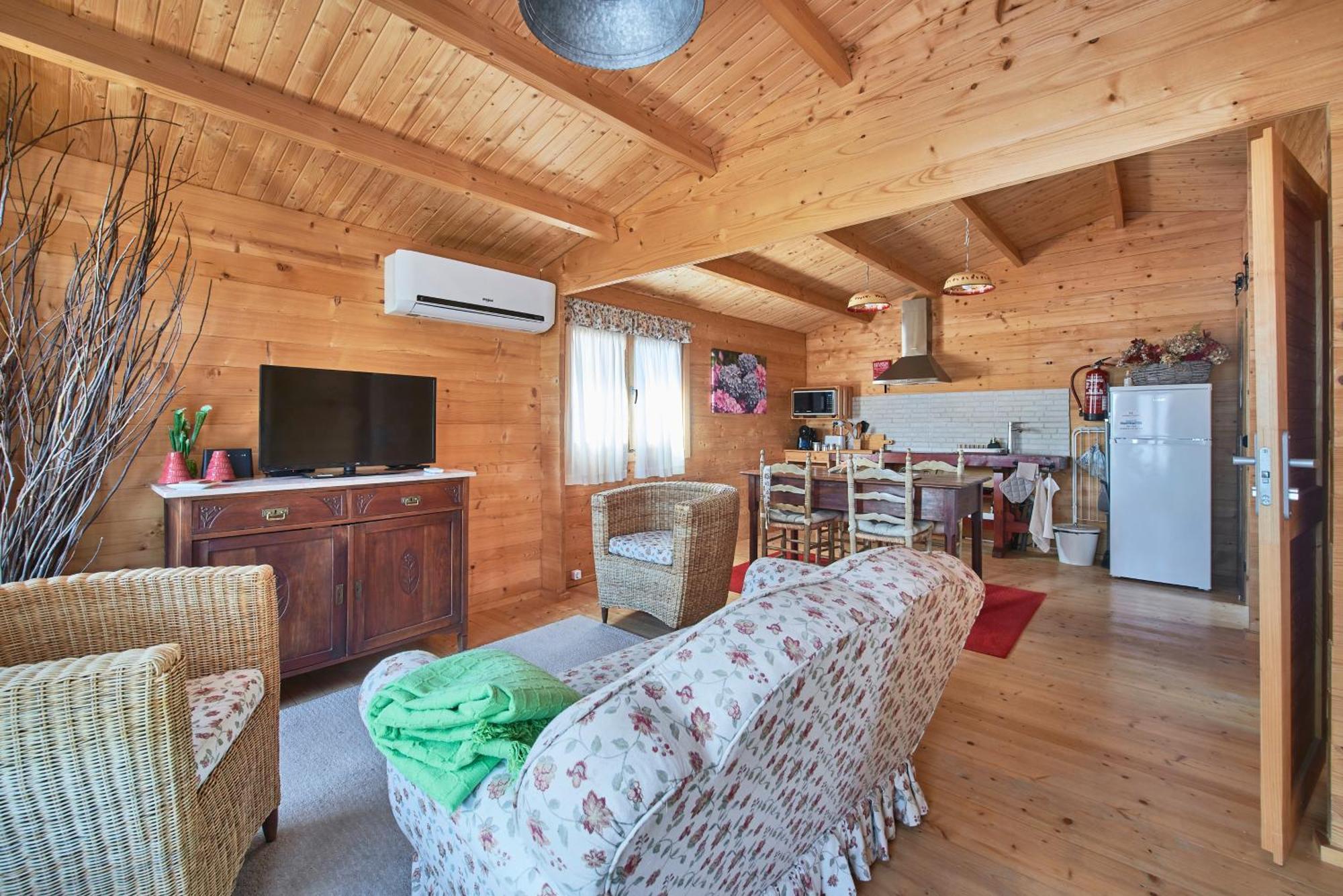 Lakeside Cabin Oasis W/ Ac, By Timecooler Монтаржил Екстер'єр фото